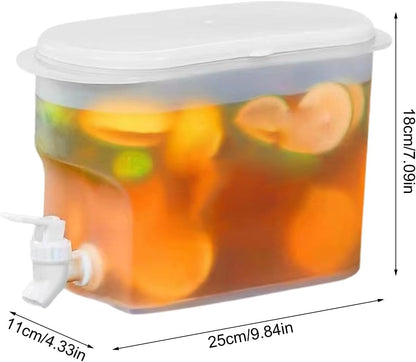 Refrigerator bottle with faucet